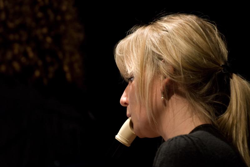  D2C_6163.jpg </br >Gallakoncert m/Sigurd og Hoje-Taastrup Kommunale Musikskole</br > <small> 2008-04-02 19:24</br >NIKON D200 200mm 1/60s f/2.8 ISO 500</small>