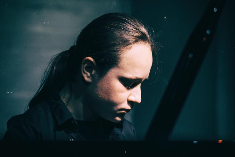  20160520-PB8_7473-Edit.JPG </br ><small> 2016-05-20 19:15</br >NIKON D800 460mm 1/125s f/6.3 ISO 1600</small>