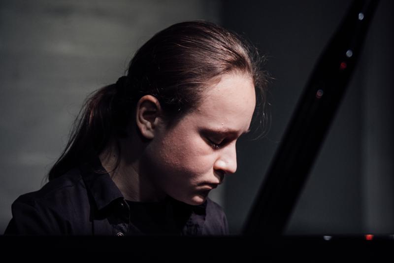  20160520-PB8_7473.JPG </br ><small> 2016-05-20 19:15</br >NIKON D800 460mm 1/125s f/6.3 ISO 1600</small>