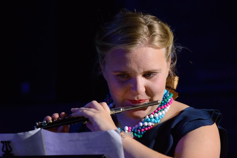  20160520-PB8_7480.JPG </br ><small> 2016-05-20 19:22</br >NIKON D800 460mm 1/250s f/6.3 ISO 4500</small>