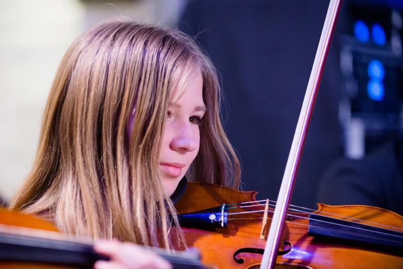  20160520-PB8_7612.JPG </br ><small> 2016-05-20 20:02</br >NIKON D800 125mm 1/250s f/3.2 ISO 5600</small>