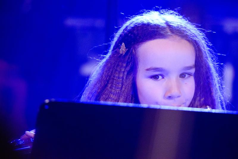  20160520-PB8_7625.JPG </br ><small> 2016-05-20 20:32</br >NIKON D800 400mm 1/250s f/6 ISO 12800</small>