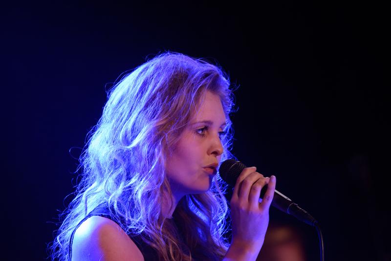  20160520-PB8_7683.JPG </br ><small> 2016-05-20 20:55</br >NIKON D800 460mm 1/125s f/6.3 ISO 2200</small>