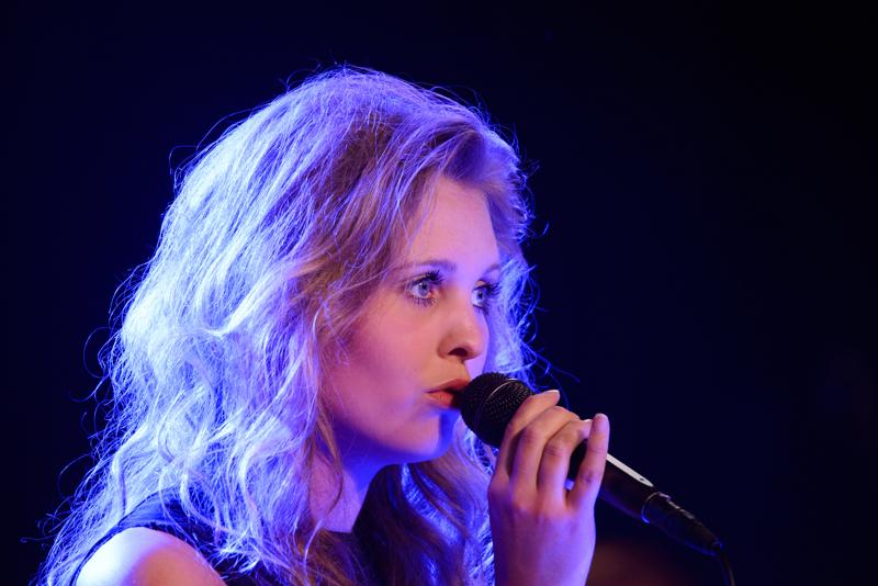  20160520-PB8_7685.JPG </br ><small> 2016-05-20 20:56</br >NIKON D800 600mm 1/125s f/6.3 ISO 2200</small>