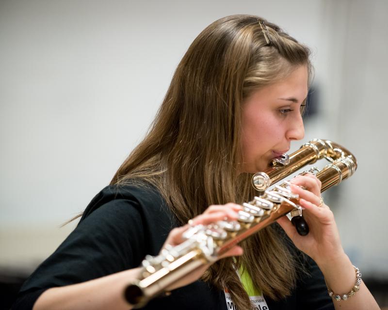  20121130_PB8_3811.JPG </br ><small> 2012-11-30 18:18</br >NIKON D800 + 70.0-200.0 mm f/2.8<br /> 170mm 1/125s f/2.8 ISO 2000</small>