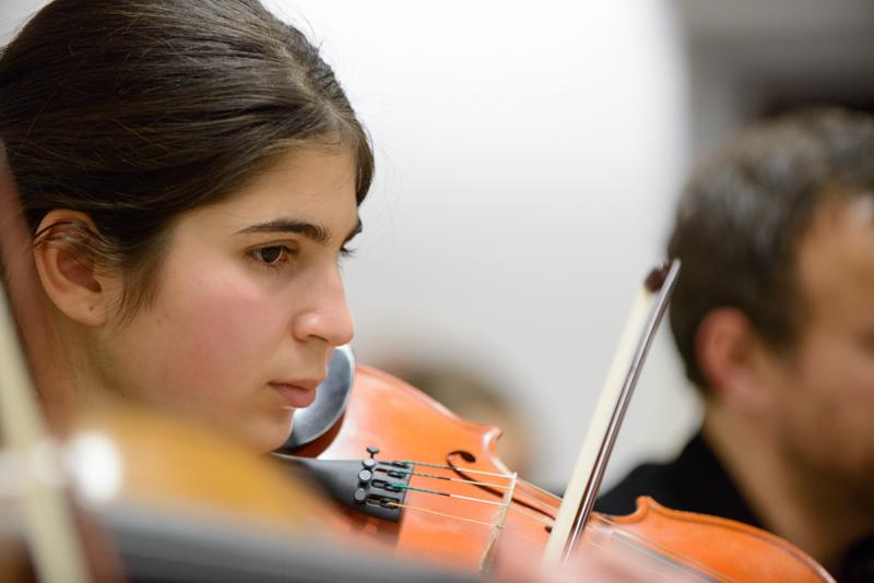  20121130_PB8_3855.JPG </br ><small> 2012-11-30 19:24</br >NIKON D800 + 70.0-200.0 mm f/2.8<br /> 170mm 1/100s f/4 ISO 3200</small>