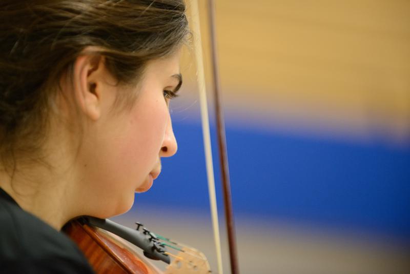  20121130_PB8_3870.JPG </br ><small> 2012-11-30 19:29</br >NIKON D800 + 70.0-200.0 mm f/2.8<br /> 175mm 1/100s f/2.8 ISO 3200</small>