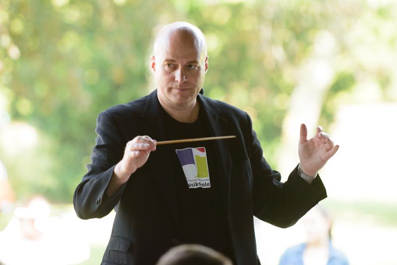  20130914-PB8_7160.jpg </br ><small> 2013-09-14 14:14</br >NIKON D800 + 70.0-200.0 mm f/2.8<br /> 170mm 1/800s f/2.8 ISO 1600</small>