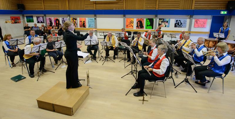  20130914-PB8_7184.jpg </br ><small> 2013-09-14 15:05</br >NIKON D800 + 14.0-24.0 mm f/2.8<br /> 16mm 1/50s f/5.6 ISO 1600</small>