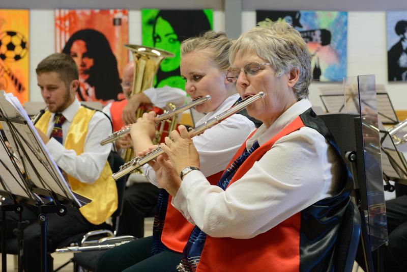  20130914-PB8_7188.jpg </br ><small> 2013-09-14 15:07</br >NIKON D800 + 24.0-70.0 mm f/2.8<br /> 70mm 1/40s f/5.6 ISO 1600</small>