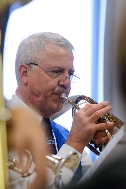  20130914-PB8_7110.jpg </br ><small> 2013-09-14 13:17</br >NIKON D800 + 70.0-200.0 mm f/2.8<br /> 190mm 1/320s f/2.8 ISO 3200</small>