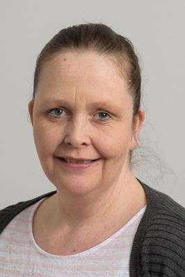  20160109-PB8_4439.jpg </br >Tværfløjte-, sammenspil-, grundskole- og musik karrusel-lærer</br > <small> 2016-01-09 12:26</br >NIKON D800 + 70.0-200.0 mm f/2.8<br /> 125mm 1/125s f/8 ISO 200</small>