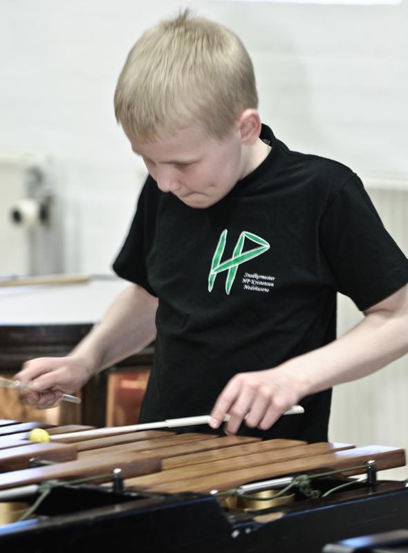  D3C_2659.jpg </br ><small> 2010-04-26 19:17</br >NIKON D300 140mm 1/30s f/4 ISO 800</small>