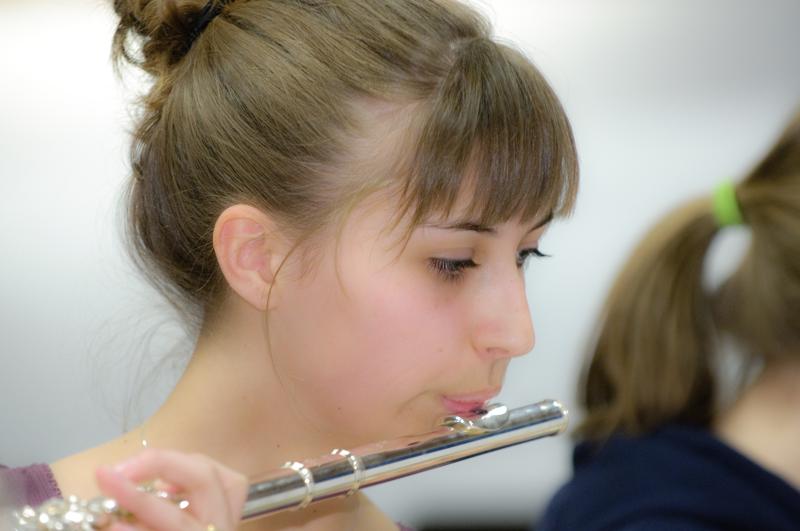  D3C_2692.jpg </br ><small> 2010-04-26 19:32</br >NIKON D300 200mm 1/60s f/4 ISO 800</small>