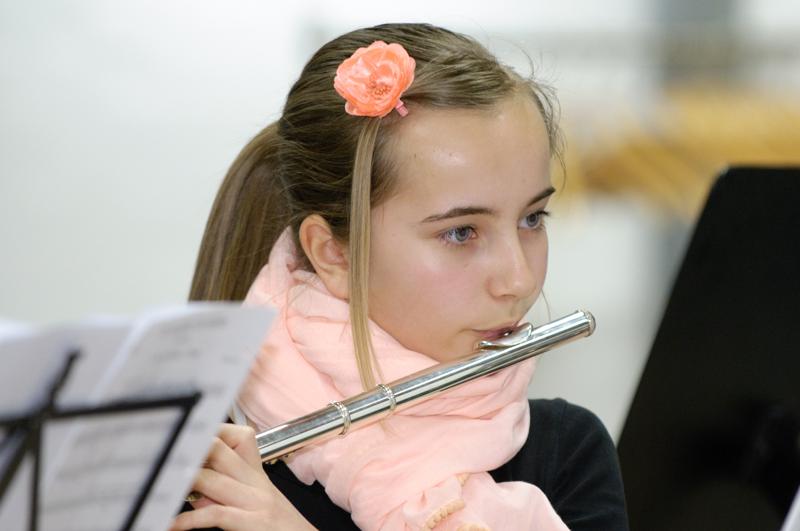  D3C_2699.jpg </br ><small> 2010-04-26 19:37</br >NIKON D300 200mm 1/60s f/4 ISO 800</small>