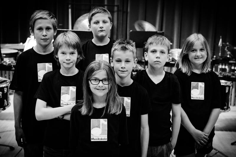  20140610_PB8_9682-2.JPG </br ><small> 2014-06-10 18:14</br >NIKON D800 + 24.0-70.0 mm f/2.8<br /> 60mm 1/100s f/4.5 ISO 6400</small>