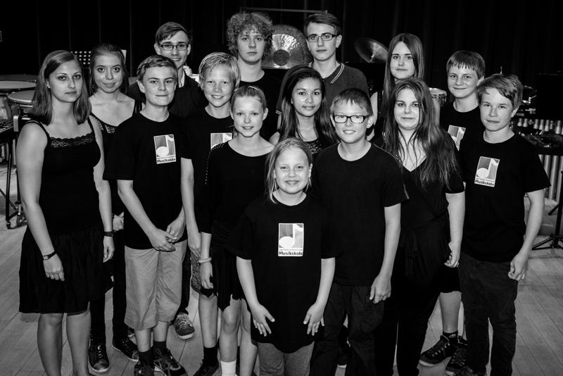  20140610_PB8_9687-2.JPG </br ><small> 2014-06-10 18:16</br >NIKON D800 + 24.0-70.0 mm f/2.8<br /> 38mm 1/100s f/5 ISO 1600</small>