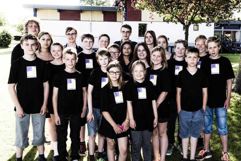  20140610_PB8_9708.JPG </br ><small> 2014-06-10 18:20</br >NIKON D800 + 24.0-70.0 mm f/2.8<br /> 38mm 1/100s f/8 ISO 320</small>