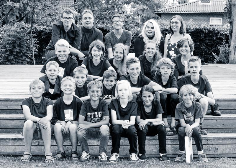  20160607-PB8_8250-2.JPG </br ><small> 2016-06-07 18:07</br >NIKON D800 70mm 1/200s f/8 ISO 800</small>