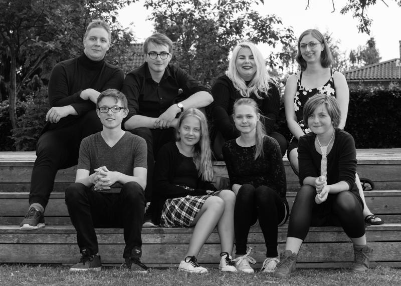  20160607-PB8_8264-2.JPG </br ><small> 2016-06-07 18:09</br >NIKON D800 70mm 1/200s f/8 ISO 500</small>