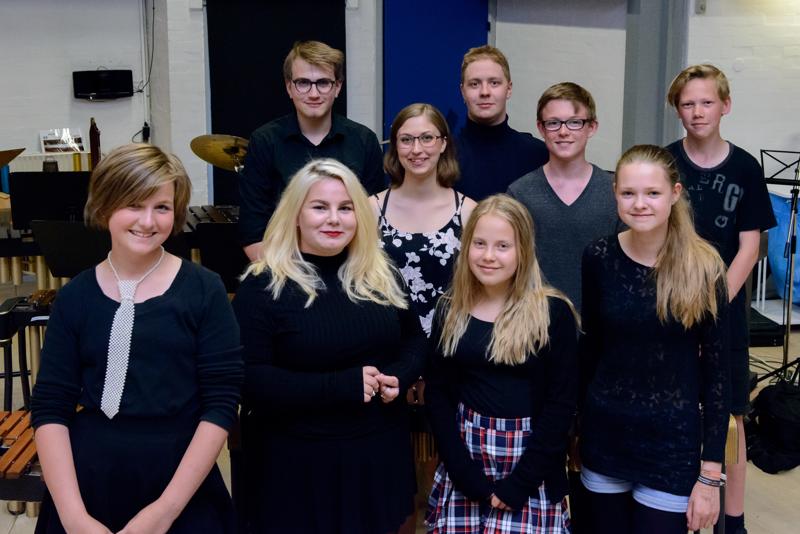  20160607-PB8_8291.JPG </br ><small> 2016-06-07 18:14</br >NIKON D800 40mm 1/200s f/8 ISO 5000</small>