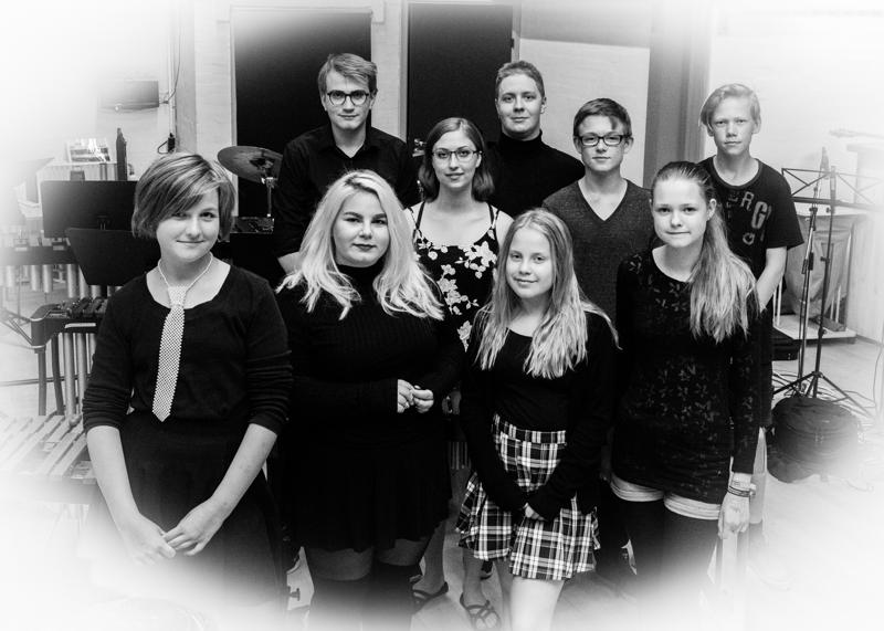  20160607-PB8_8294-3.JPG </br ><small> 2016-06-07 18:14</br >NIKON D800 32mm 1/200s f/8 ISO 6400</small>