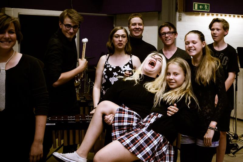  20160607-PB8_8304-2.JPG </br ><small> 2016-06-07 18:15</br >NIKON D800 44mm 1/200s f/8 ISO 5600</small>