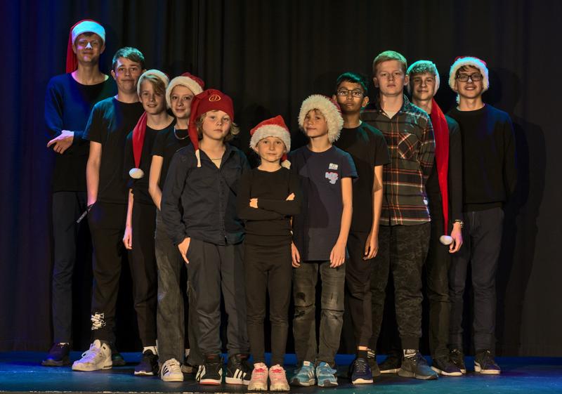  PB8_4894.jpg </br >By Per Baekgaard/baekgaard@b4net.dk</br > <small> 2022-10-06 17:31</br >NIKON D800 70mm 1/100s f/5.6 ISO 1250</small>