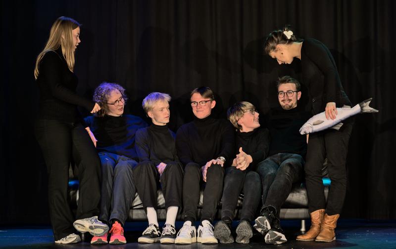  PB8_4956.jpg </br >By Per Baekgaard/baekgaard@b4net.dk</br > <small> 2022-10-06 18:08</br >NIKON D800 70mm 1/80s f/6.3 ISO 500</small>