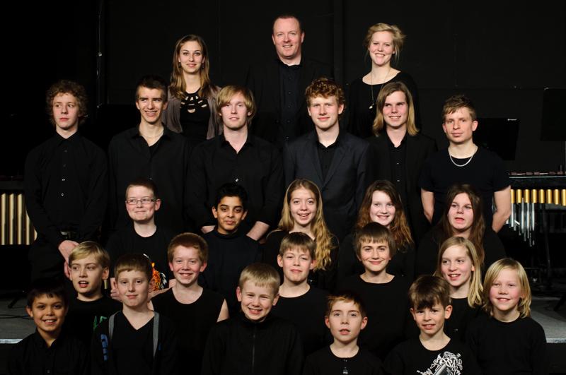  D3C_6499.jpg </br ><small> 2011-01-24 21:10</br >NIKON D300 + 35.0 mm f/2.0<br /> 35mm 1/50s f/5 ISO 800</small>