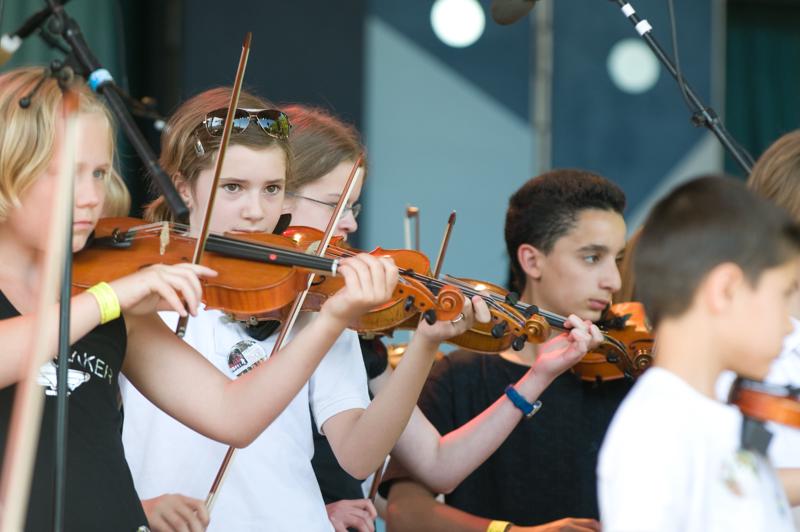  D3C_1056.jpg </br ><small> 2008-06-01 15:21</br >NIKON D300 200mm 1/100s f/4 ISO 200</small>