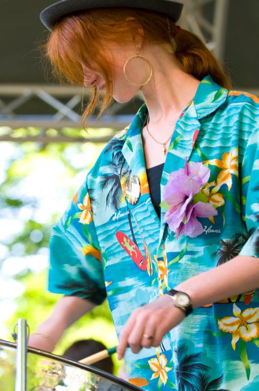  D3C_1113.jpg </br ><small> 2008-06-01 17:17</br >NIKON D300 90mm 1/125s f/4 ISO 200</small>