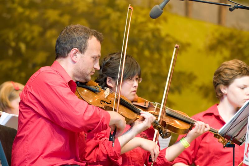  D3C_1219.jpg </br ><small> 2008-06-01 20:02</br >NIKON D300 200mm 1/80s f/4 ISO 400</small>