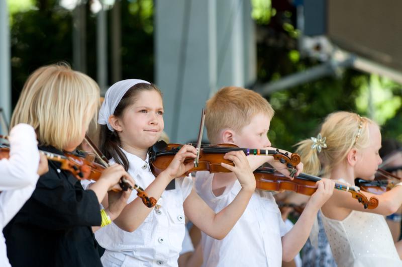  D3C_1051.jpg </br ><small> 2008-06-01 15:19</br >NIKON D300 200mm 1/200s f/4 ISO 200</small>