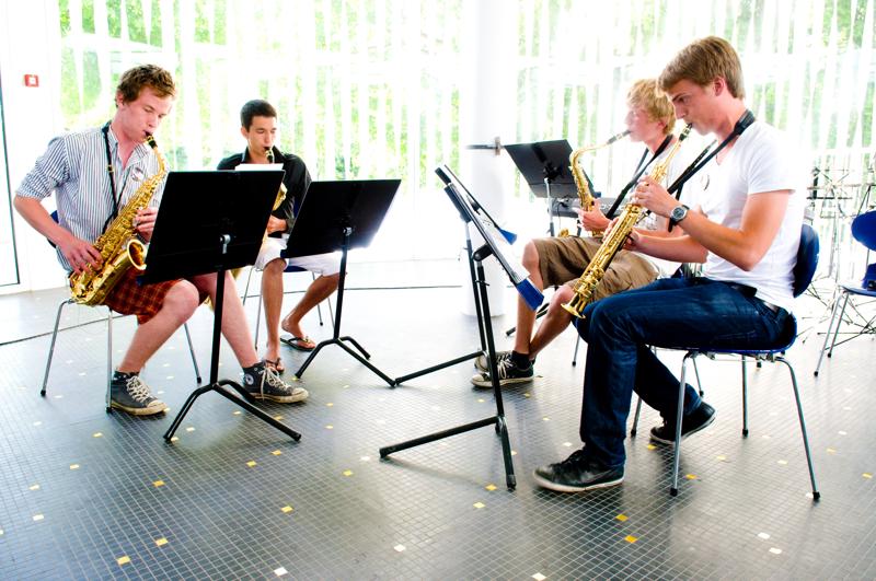  D3C_1160.jpg </br ><small> 2008-06-01 18:02</br >NIKON D300 17mm 1/40s f/5.6 ISO 200</small>