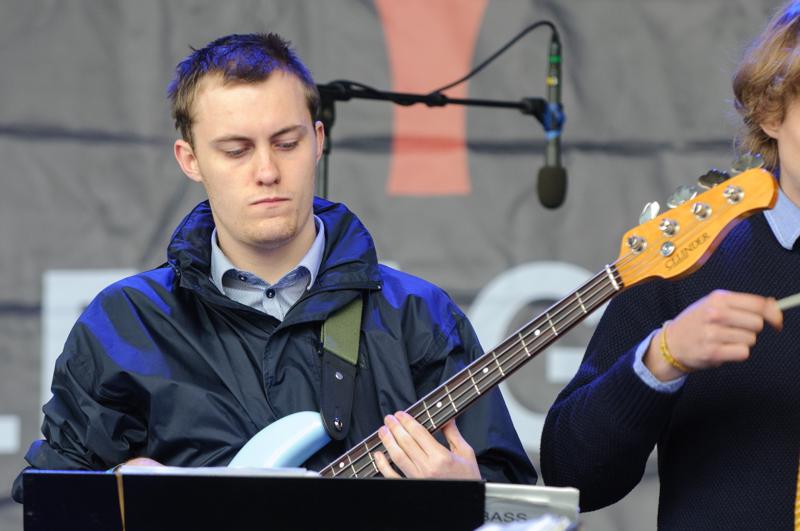  D3C_0658.JPG </br ><small> 2012-04-28 14:28</br >NIKON D300 + 70.0-200.0 mm f/2.8<br /> 160mm 1/250s f/4 ISO 800</small>