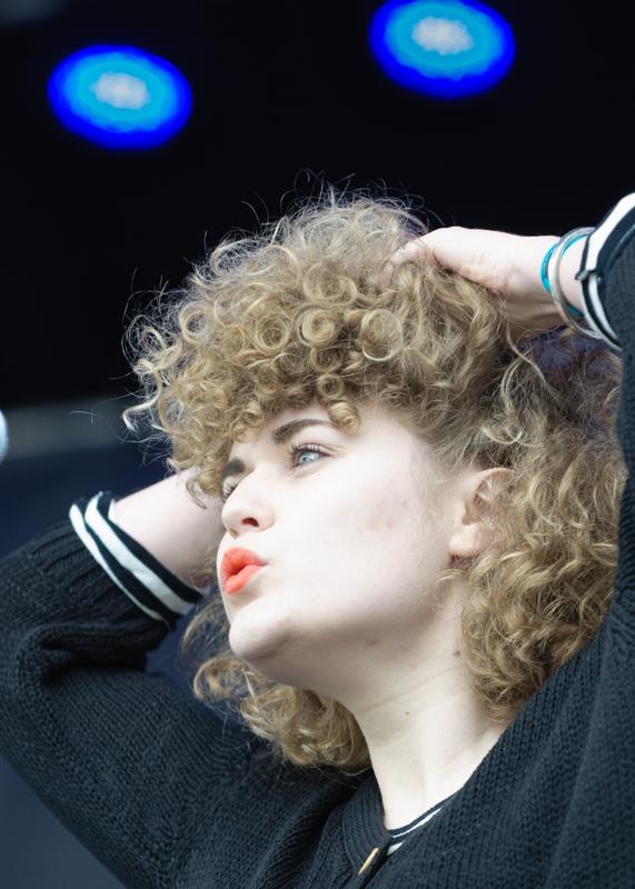  D3C_0660.JPG </br ><small> 2012-04-28 14:28</br >NIKON D300 + 70.0-200.0 mm f/2.8<br /> 160mm 1/400s f/4 ISO 800</small>