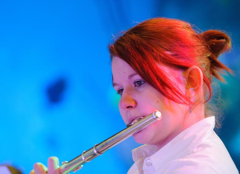  D3C_0751.JPG </br ><small> 2012-04-28 16:12</br >NIKON D300 + 70.0-200.0 mm f/2.8<br /> 140mm 1/30s f/2.8 ISO 2000</small>