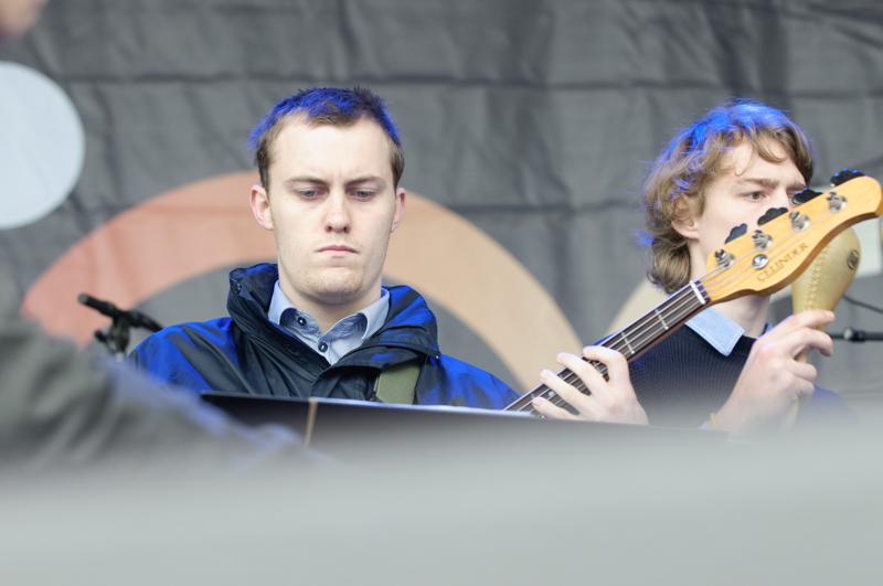  D3C_0636.JPG </br ><small> 2012-04-28 14:20</br >NIKON D300 + 70.0-200.0 mm f/2.8<br /> 90mm 1/320s f/4 ISO 800</small>