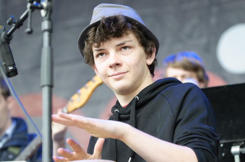  D3C_0685.JPG </br ><small> 2012-04-28 14:42</br >NIKON D300 + 70.0-200.0 mm f/2.8<br /> 98mm 1/400s f/4 ISO 800</small>