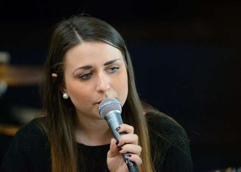  20130504_PB8_5250.JPG </br >Tivoli, 4.-5. Maj 2013</br > <small> 2013-05-04 14:45</br >NIKON D800 + 70.0-200.0 mm f/2.8<br /> 200mm 1/200s f/3.5 ISO 4500</small>