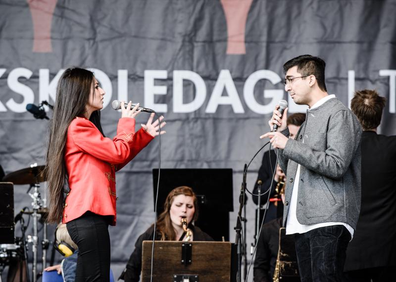  20130504_PB8_5264.JPG </br >Tivoli, 4.-5. Maj 2013</br > <small> 2013-05-04 14:54</br >NIKON D800 + 70.0-200.0 mm f/2.8<br /> 200mm 1/200s f/5.6 ISO 250</small>