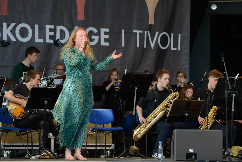  20130504_PB8_5398.JPG </br >Tivoli, 4.-5. Maj 2013</br > <small> 2013-05-04 16:17</br >NIKON D800 + 70.0-200.0 mm f/2.8<br /> 135mm 1/400s f/5.6 ISO 280</small>