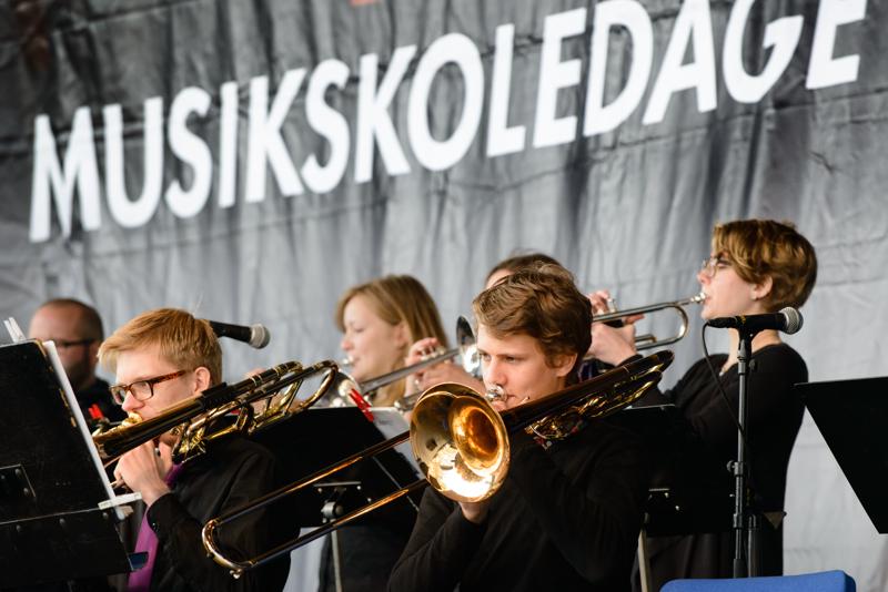  20130504_PB8_5420.JPG </br >Tivoli, 4.-5. Maj 2013</br > <small> 2013-05-04 16:23</br >NIKON D800 + 70.0-200.0 mm f/2.8<br /> 200mm 1/500s f/5.6 ISO 1250</small>