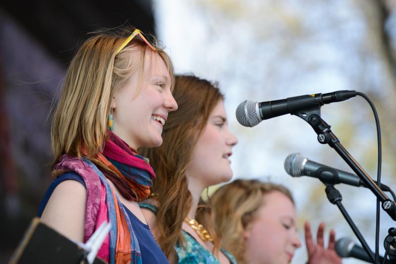  20130504_PB8_5439.JPG </br >Tivoli, 4.-5. Maj 2013</br > <small> 2013-05-04 16:26</br >NIKON D800 + 70.0-200.0 mm f/2.8<br /> 200mm 1/500s f/5.6 ISO 640</small>