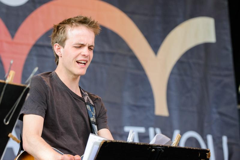  20130504_PB8_5433.JPG </br >Tivoli, 4.-5. Maj 2013</br > <small> 2013-05-04 16:25</br >NIKON D800 + 70.0-200.0 mm f/2.8<br /> 125mm 1/500s f/5.6 ISO 1100</small>