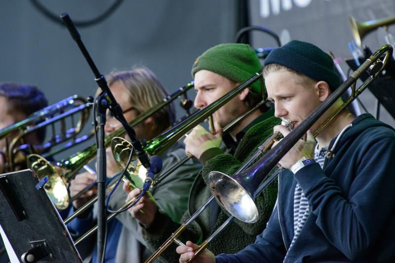  20140503_PB8_9155.JPG </br ><small> 2014-05-03 12:07</br >NIKON D800 + 70.0-200.0 mm f/2.8<br /> 340mm 1/800s f/6.3 ISO 2500</small>