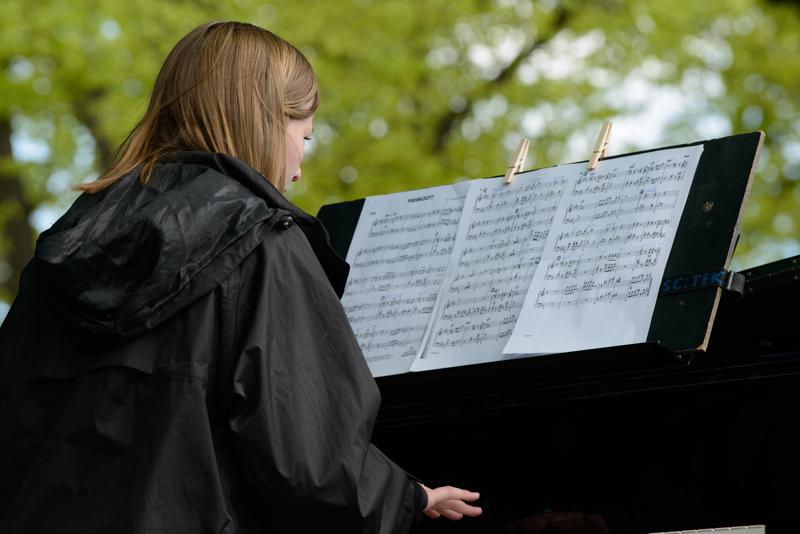  20140503_PB8_9267.JPG </br ><small> 2014-05-03 12:54</br >NIKON D800 + 70.0-200.0 mm f/2.8<br /> 190mm 1/400s f/8 ISO 640</small>