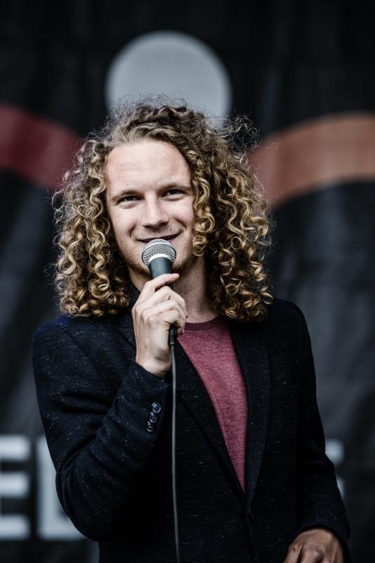  20140503_PB8_9467-2.JPG </br ><small> 2014-05-03 14:23</br >NIKON D800 + 70.0-200.0 mm f/2.8<br /> 200mm 1/400s f/5.6 ISO 450</small>