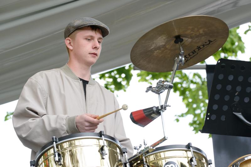  20140503_PB8_9294.JPG </br ><small> 2014-05-03 13:32</br >NIKON D800 + 70.0-200.0 mm f/2.8<br /> 120mm 1/250s f/8 ISO 800</small>